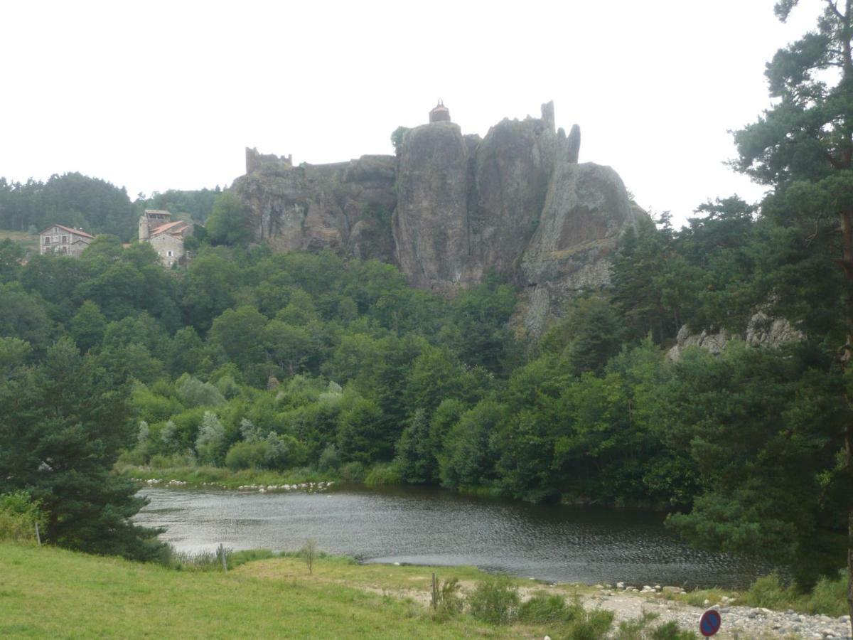 Apartament Le Petit Seguret Le Puy-en-Velay Zewnętrze zdjęcie
